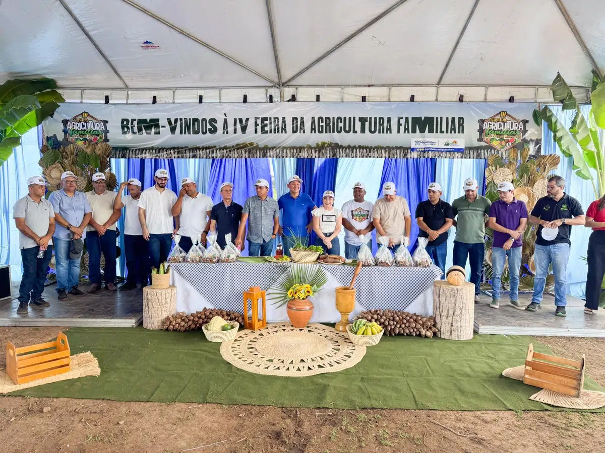 Miguel Alves celebra agricultura familiar com feira que movimenta economia, cultura e turismo