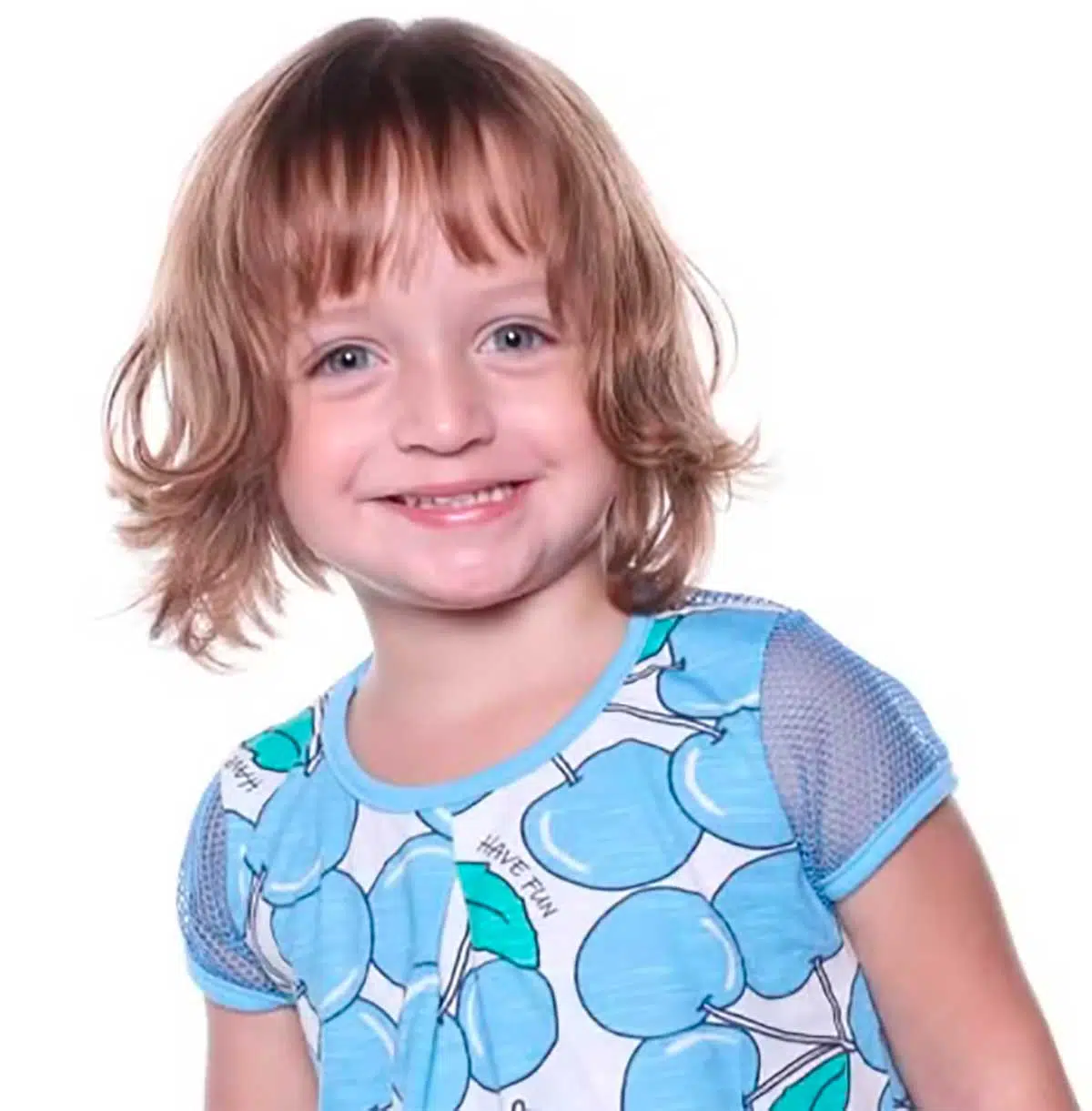 Alice Brasil morreu após uma penteadeira cair sobre sua cabeça dentro de uma escola particular de Teresina