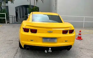 Operação policial apreende veículos de luxo e investiga advogados no Piauí e Maranhão