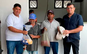 Prefeitura de Coivaras entrega sementes a agricultores do município