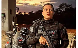 Policial militar morre ao colidir moto com caminhão em Picos