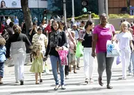 Desemprego cai para 5,1% em dezembro, o menor já registrado