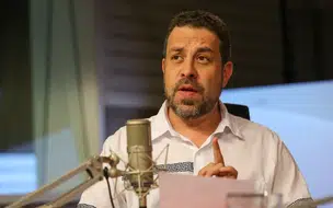Fim da escala 6x1 pode ser aprovado neste semestre afirma Boulos