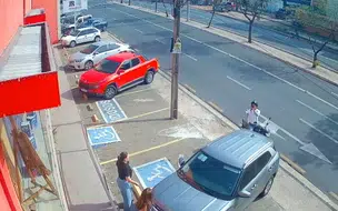 Criminoso usa falsa ajuda para atrair mulheres e cometer assaltos na Av. Kennedy, em Teresina