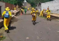 Trabalhadores da limpeza pública em Teresina tem horário de trabalho alterado devido ao calor