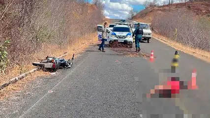 Motociclista morre ao colidir com caminhão na PI-238, no sul do Piauí
