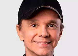 Morre cantor Netinho, aos 60 anos, após perder batalha contra o câncer