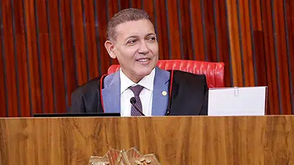 Nunes Marques agradece por trabalho nas Eleições 2026 e afirma que TSE responderá a questionamentos