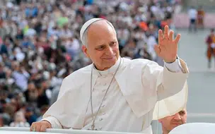 Vaticano atualiza estado de saúde do Papa após cirurgia no pulmão