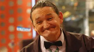 Humorista Marquito sofre acidente de moto e está em coma induzido