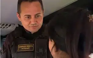 Mulher acusada de homicídio é presa dentro de ônibus na BR 343