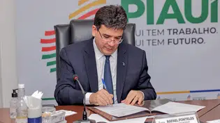 Governador anuncia reajuste de 5,6% para servidores estaduais; projeto será encaminhado à Alepi