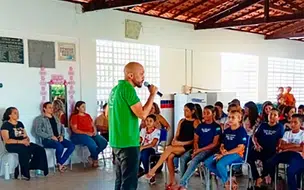 Arte pela Terra: Ação promove educação ambiental em escola de Coivaras