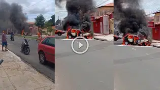 Carro pega fogo em rua do bairro Lourival Parente e assusta moradores