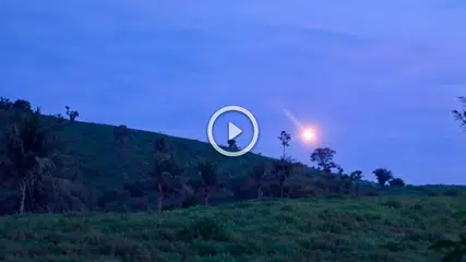 Luz misteriosa é registrada no céu de cidade do interior do Maranhão