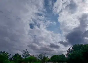 Sexta-feira Santa terá nuvens e chuvas isoladas em parte do país