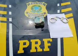 PRF prende homem com mandado por latrocínio durante fiscalização em Teresina