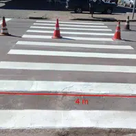 Jovem é atropelada por motociclista enquanto passava na faixa de pedestre em Teresina