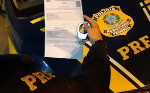 PRF prende foragido da Justiça durante abordagem em Teresina