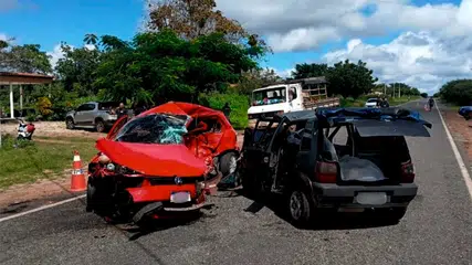 Grave acidente na divisa entre Piauí e Ceará resulta em três mortes