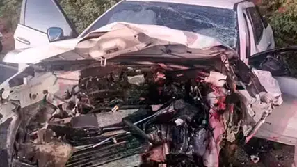 Condutor fica preso às ferragens em grave acidente na PI-140