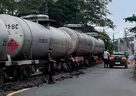 Ponte Metálica fica interditada após trem descarrilar entre Teresina e Timon