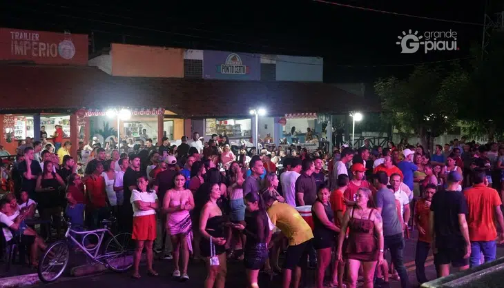 Uma noite histórica marcou o encerramento do aniversário de 34 anos de Coivaras-PI