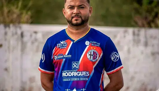 Jogador de futebol amador morre em acidente de moto na BR-407, em Paulistana
