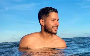 Ataque: Jovem tem rosto queimado com água quente pela namorada em Corrente