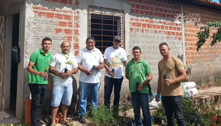 Coivaras promove manhã verde com entrega de mudas