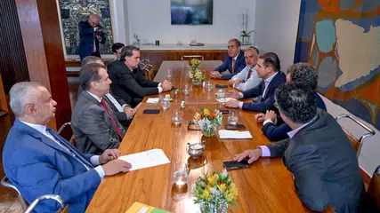 Fim da escala 6x1: acordo prevê jornada de 40 horas semanais e dois dias de descanso