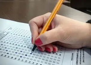 Prefeitura de Altos retifica edital e adequa salários da Enfermagem após atuação do Coren-PI