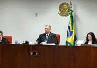 STF condena Eduardo Bolsonaro a quatro anos e dois meses de prisão pelo crime de coação