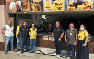 Restaurante que adulterava de barris de chopp e vendia produtos vencidos é interditado em Teresina