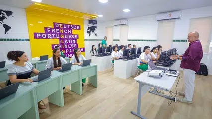 Centro Cultural de Línguas abre 720 vagas em diversos cursos de idiomas em Teresina