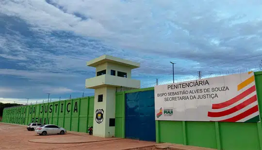 Detento morre após passar mal em penitenciária de Buriti dos Lopes