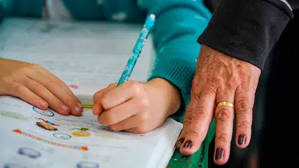 Piauí tem a menor taxa de analfabetismo da série histórica, mas ainda detém a 2º maior taxa do país