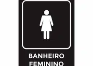 Lei que proíbe mulheres trans de usar banheiros femininos é aprovada em Teresina