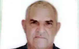 Idoso morre após colidir moto com ônibus em Baixa Grande do Ribeiro
