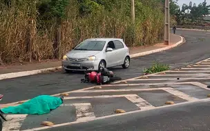 Motociclista perde controle de moto e morre em acidente na alça da ponte Anselmo Dias