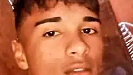 Jovem é morto em ataque a tiros dentro de bar em Água Branca