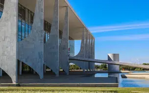 Entenda a Lei de Reciprocidade, que o Brasil pode adotar contra os EUA