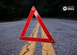 Colisão entre ônibus escolar e carreta deixa dois feridos em São Braz do Piauí