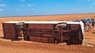 Cinco pessoas ficam feridas após Ônibus tombar em Uruçuí