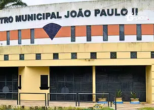 Teatro João Paulo II celebra aniversário com programação especial de 14 a 16 de agosto