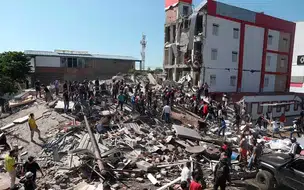 Terremoto de magnitude 7,4 atinge a Colômbia e deixa dezenas de mortos e rastro de destruição